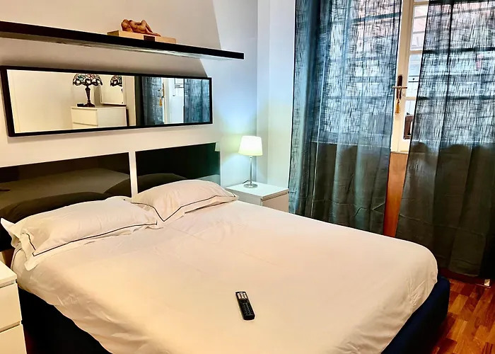 Appartamento 2 Bedroom Flat At Just 4 Tube Stops From Coliseum Roma